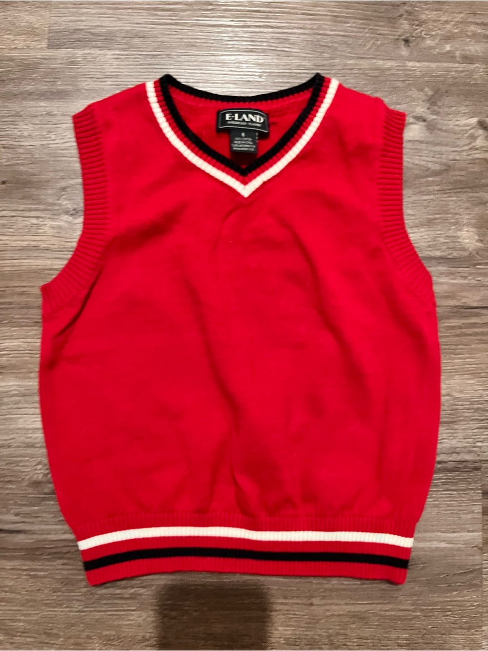 Boys Size 6 Kids Red V-Neck Sweater Vest Christmas